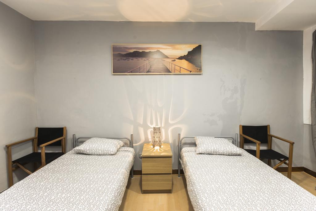 Urban House Hotel San Sebastian Bagian luar foto